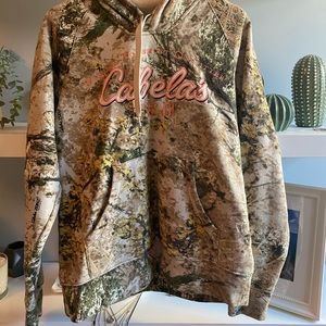Cabellas camo hoodie